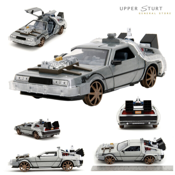 Back to the Future 3 - Delorean 1:24 Diecast Vehicle (with Lights) EXPERT PACKAGING